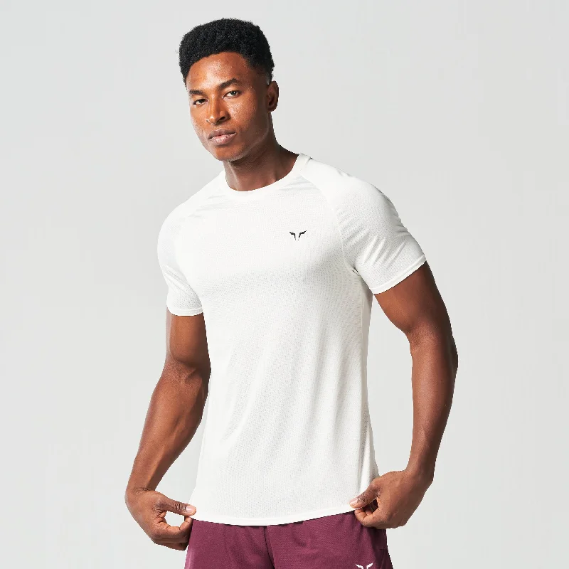 Men's heavyweight t-shirt-Core Mesh Tee 2.0 - Pearl White