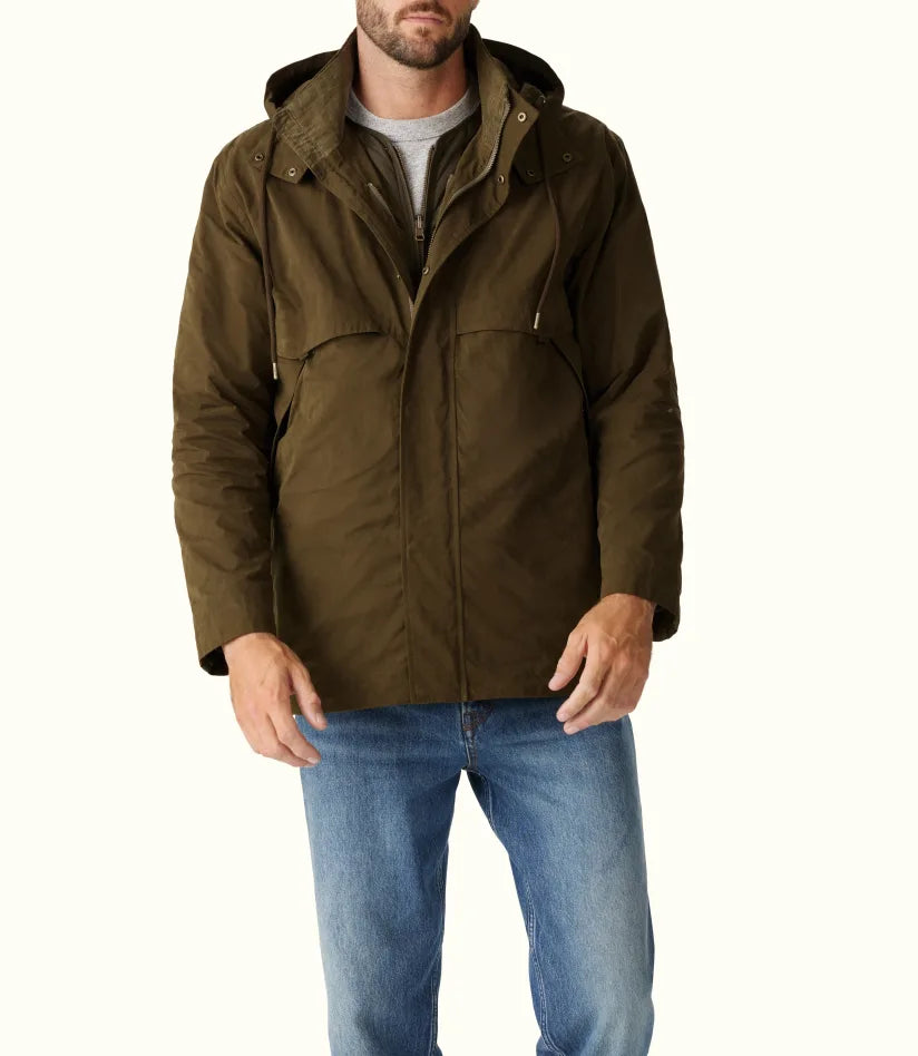 Men's tech-inspired windbreaker-R.M.Williams - Range 2 in 1 Jacket - Olive