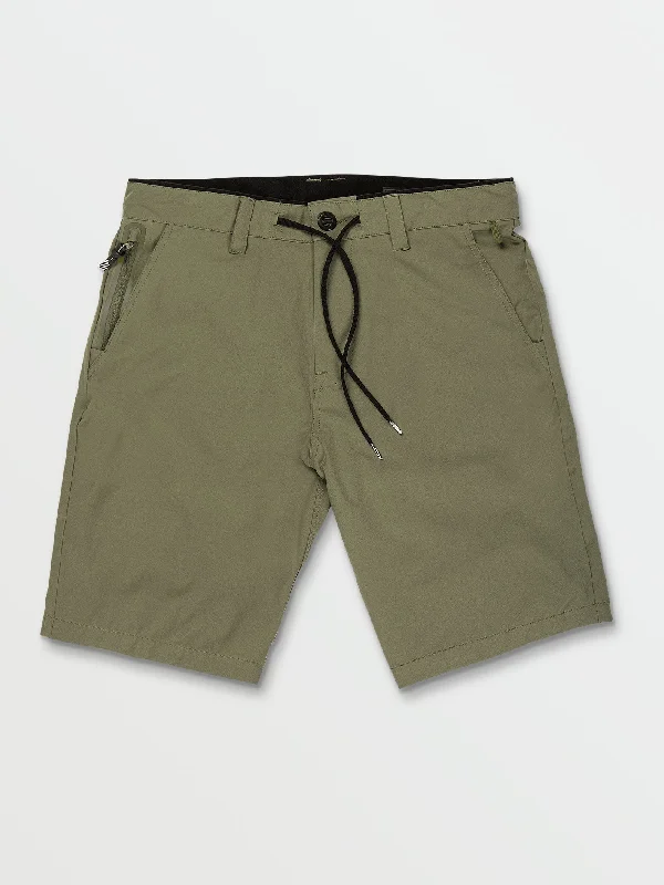 Men's ultra-light travel shorts-Veeco Transit Shorts - Winter Moss