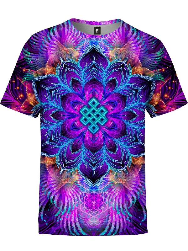 Men's bold graphic t-shirt-Endless Dreams Unisex Crew