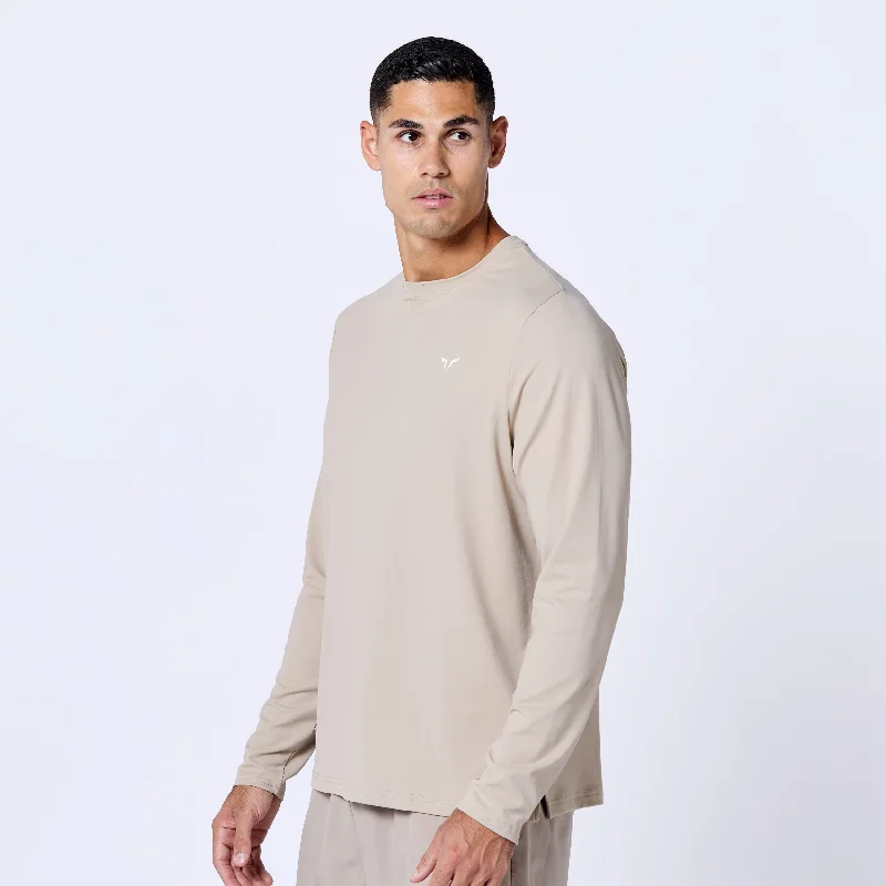 Men's soft-touch t-shirt-Essential Active Full Sleeves Tee - Cobblestone