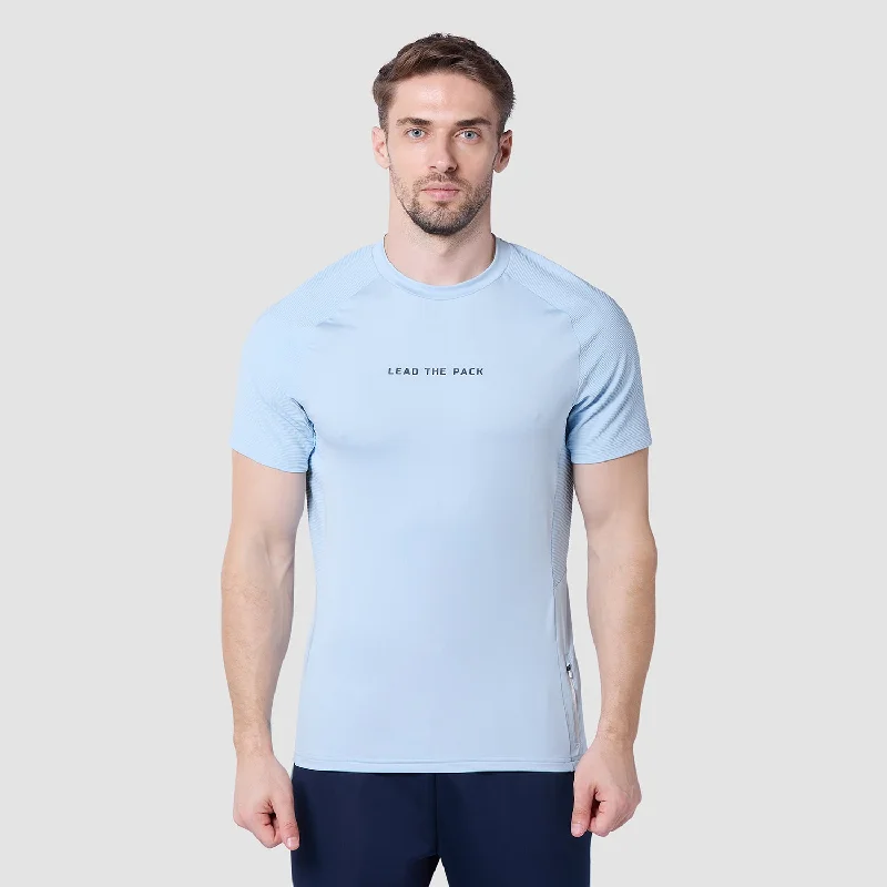 Men's summer-ready t-shirt-Statement Ribbed Tech Tee - Skyway