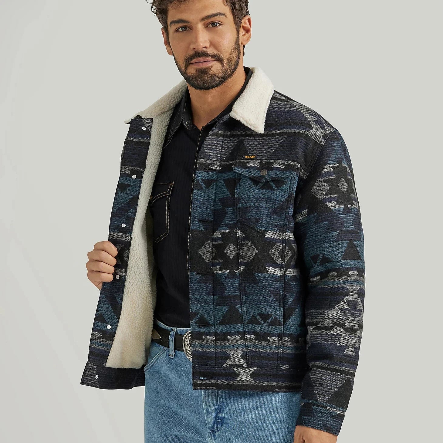 Men's breathable windbreaker-Wrangler Men's Sherpa Lined Jacquard Print Jacket in Navy Waters