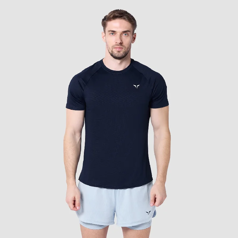 Men's fashion staple t-shirt-Core Mesh Tee 2.0 - Navy