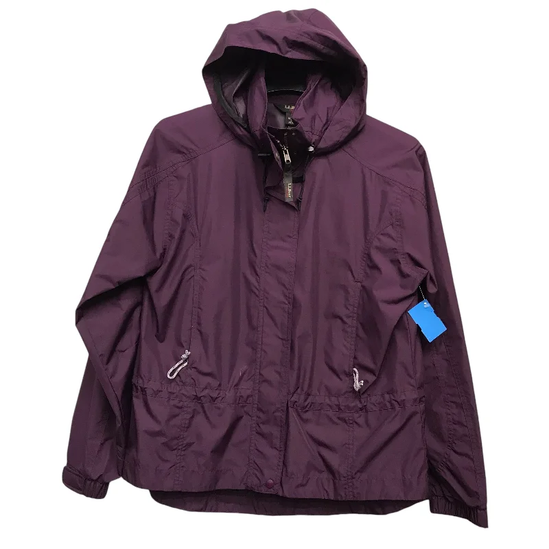 Men's tech-inspired raincoat-Jacket Windbreaker By L.L. Bean In Purple, Size:M